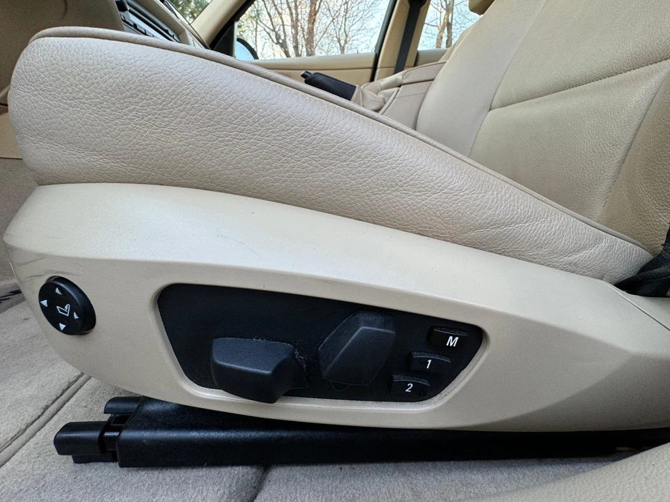 2007 BMW E90 335i Sedan - Image 25 of 31