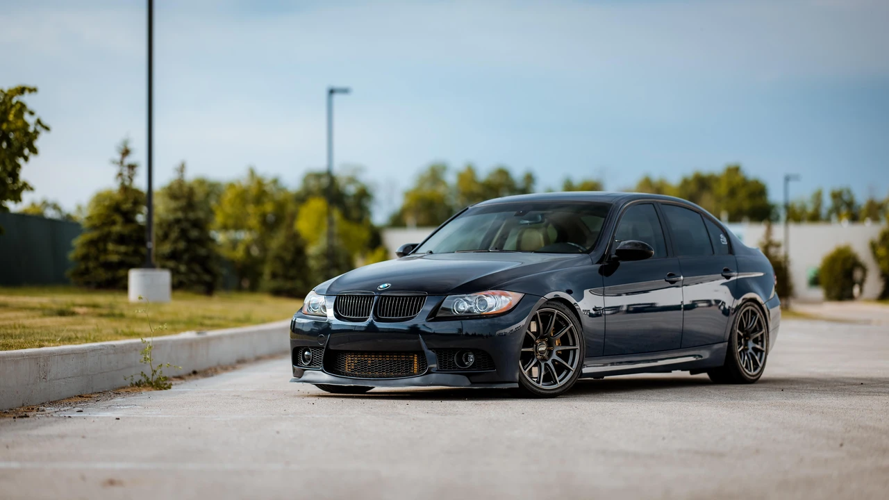 2007 BMW E90 335i Sedan - Image 6 of 31