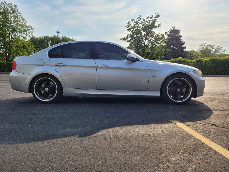2007 BMW E90 335i Sedan - Image 22 of 31