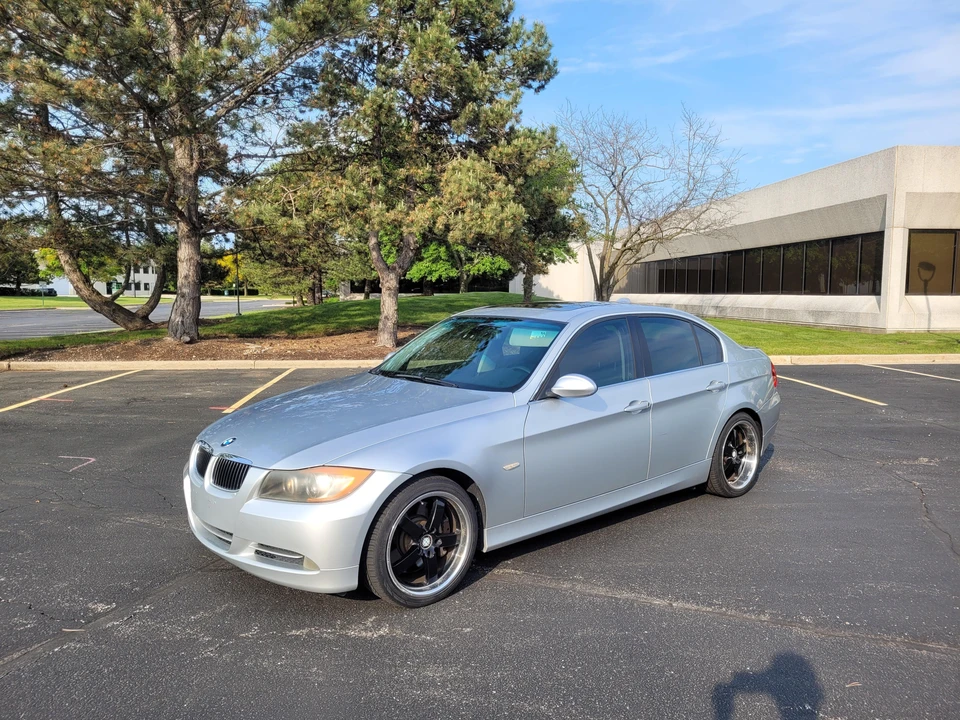 2007 BMW E90 335i Sedan - Image 12 of 31
