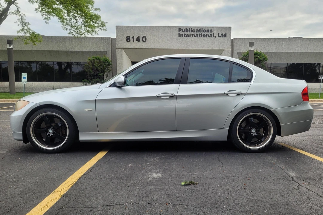 2007 BMW E90 335i Sedan - Image 3 of 31