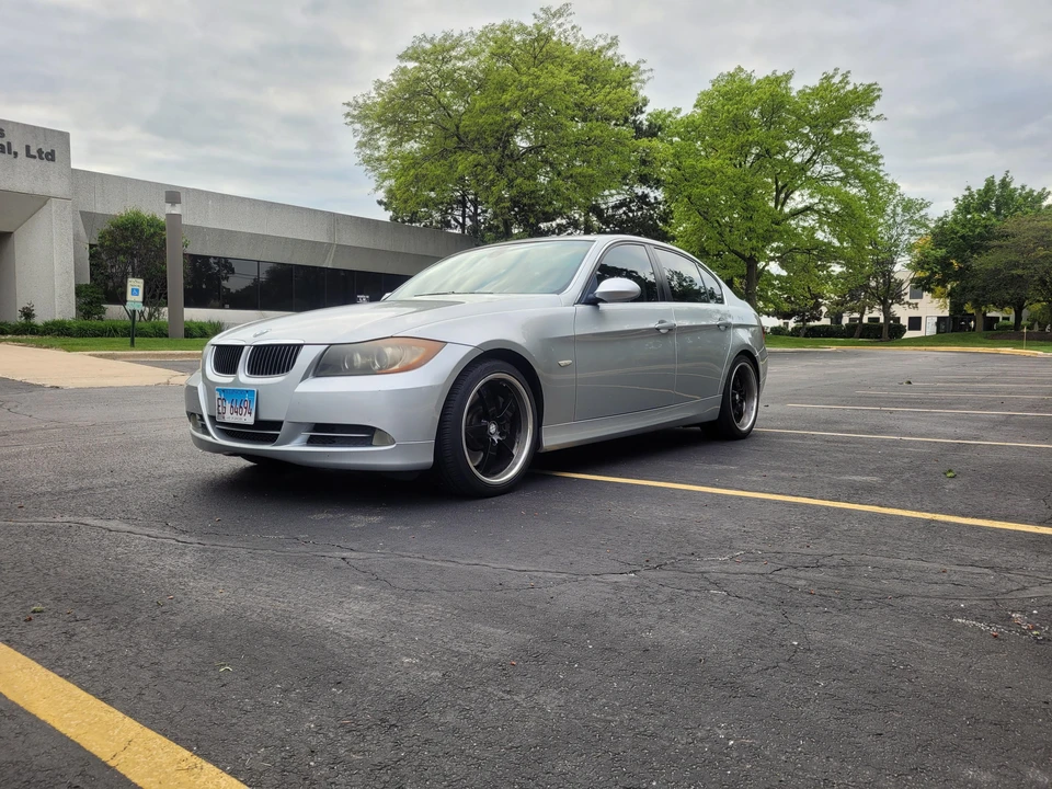 2007 BMW E90 335i Sedan - Image 6 of 31