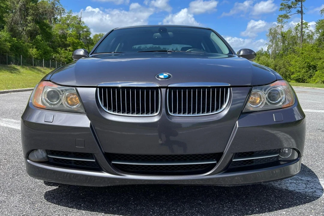 2007 BMW E90 335i Sedan - Image 2 of 31