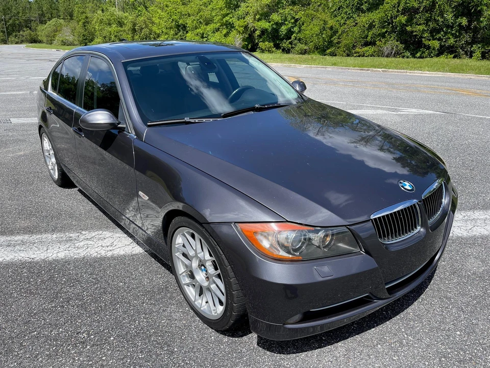 2007 BMW E90 335i Sedan - Image 19 of 31