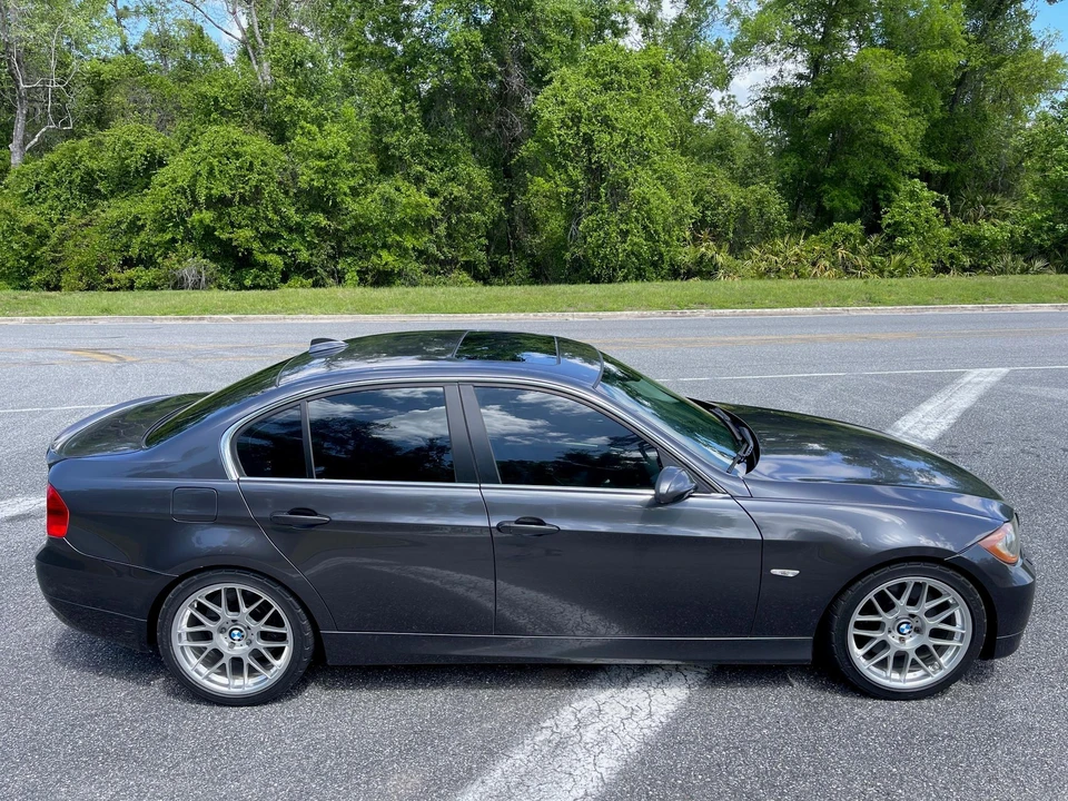 2007 BMW E90 335i Sedan - Image 17 of 31