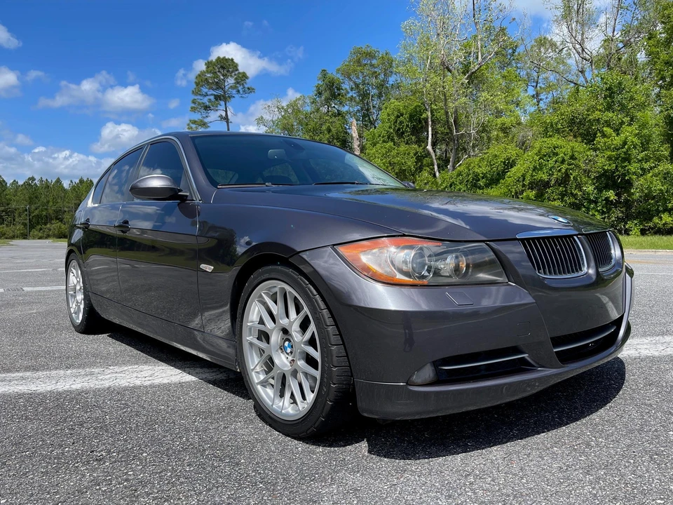 2007 BMW E90 335i Sedan - Image 18 of 31