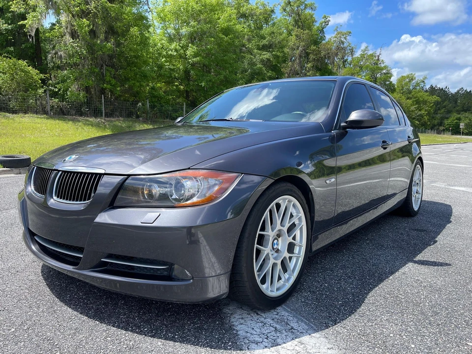 2007 BMW E90 335i Sedan - Image 9 of 31