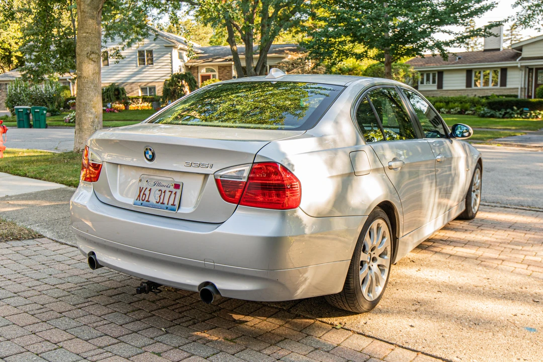 2007 BMW E90 335i Sedan - Image 9 of 31