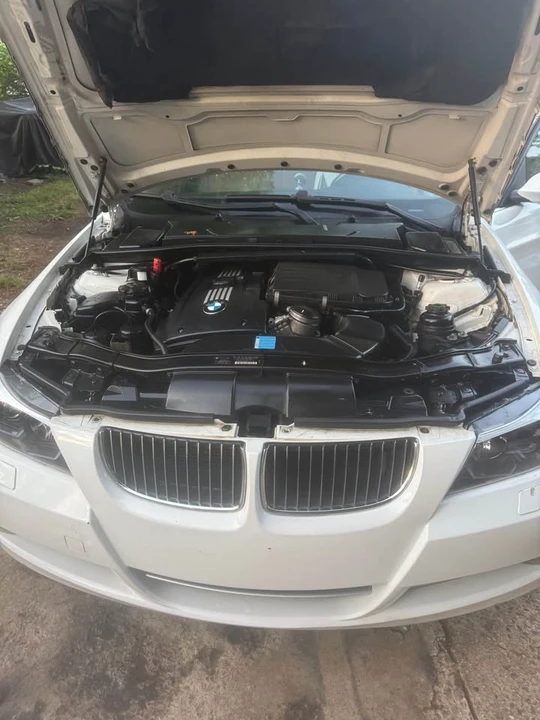 2007 BMW E90 335i Sedan - Image 8 of 10