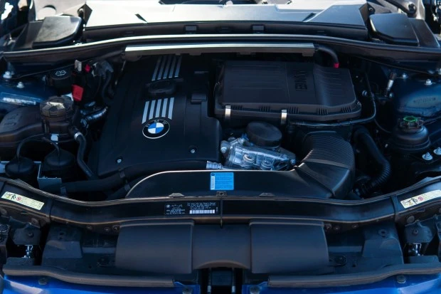 2007 BMW E93 335i Convertible - Image 6 of 7