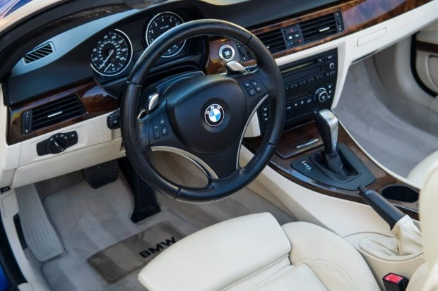 2007 BMW E93 335i Convertible - Image 5 of 7