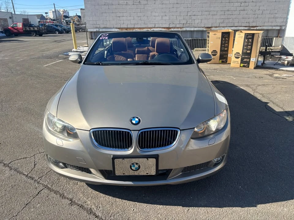 2007 BMW E93 335i Convertible - Image 2 of 16