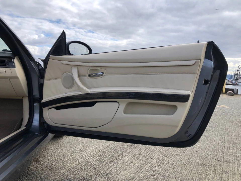 2007 BMW E93 335i Convertible - Image 18 of 24