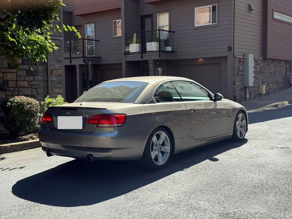 2007 BMW E93 335i Convertible - Image 15 of 16