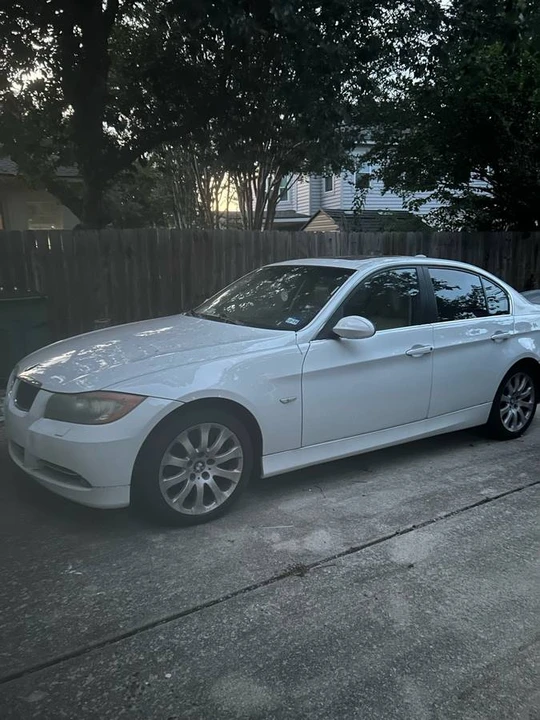 2007 BMW E90 3 Series Sedan - Image 2 of 2
