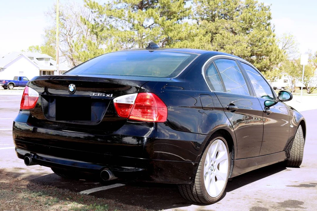 2007 BMW M3 - Image 2 of 3
