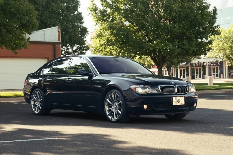 2007 BMW E65/E66 750i & 760i Sedan - Image 2 of 15