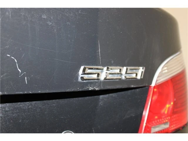 2007 BMW E60 5 Series Sedan - Image 17 of 20