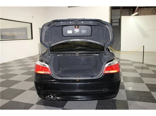 2007 BMW E60 5 Series Sedan - Image 18 of 20