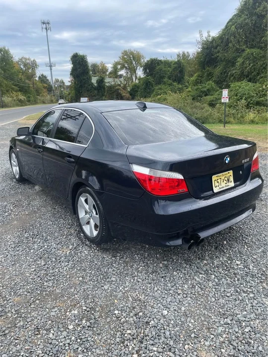 2007 BMW E60 5 Series Sedan - Image 2 of 11