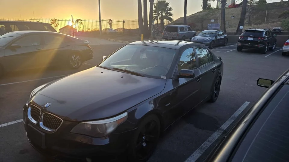 2007 BMW E60 5 Series Sedan - Image 2 of 7