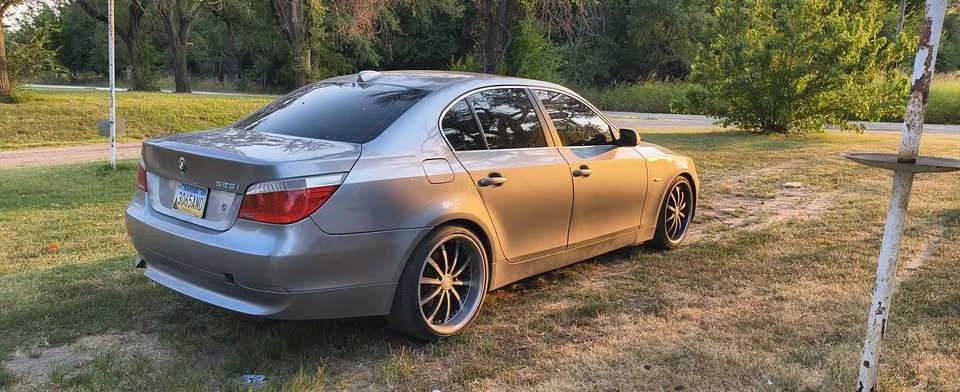 2007 BMW E60 5 Series Sedan - Image 3 of 9