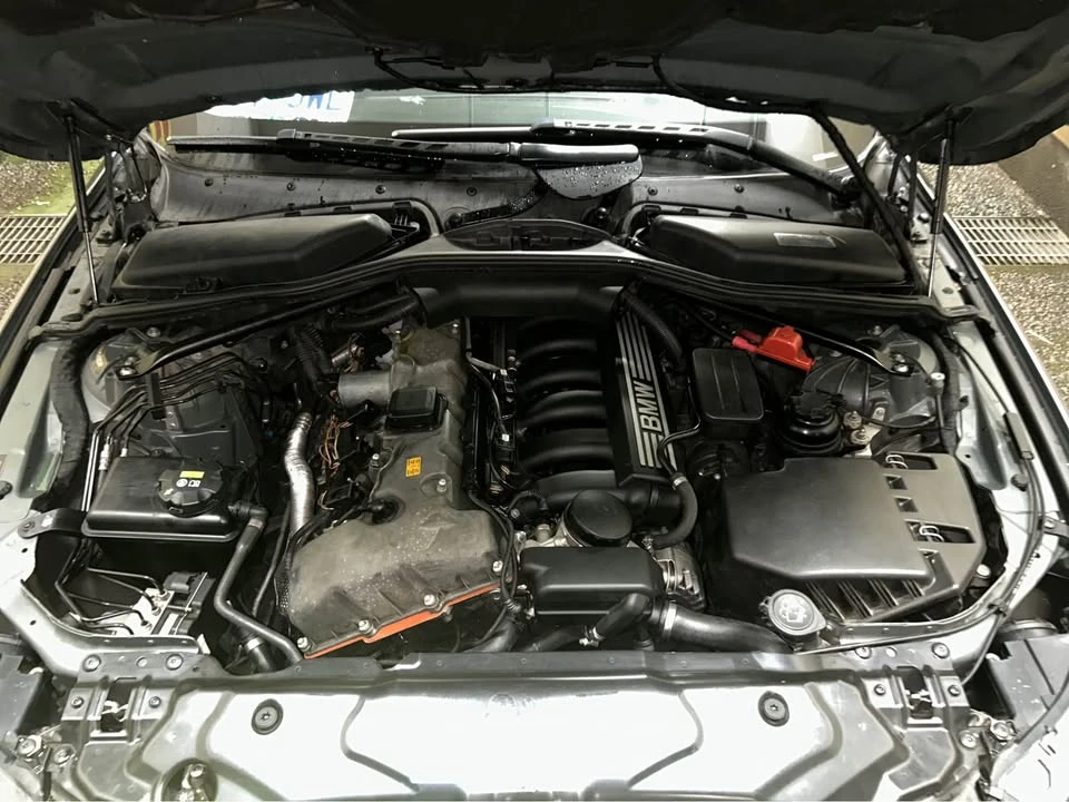 2007 BMW E60 5 Series Sedan - Image 6 of 8