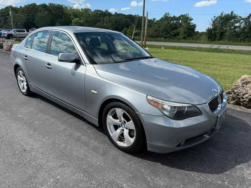 2007 BMW E60 5 Series Sedan - Image 5 of 5