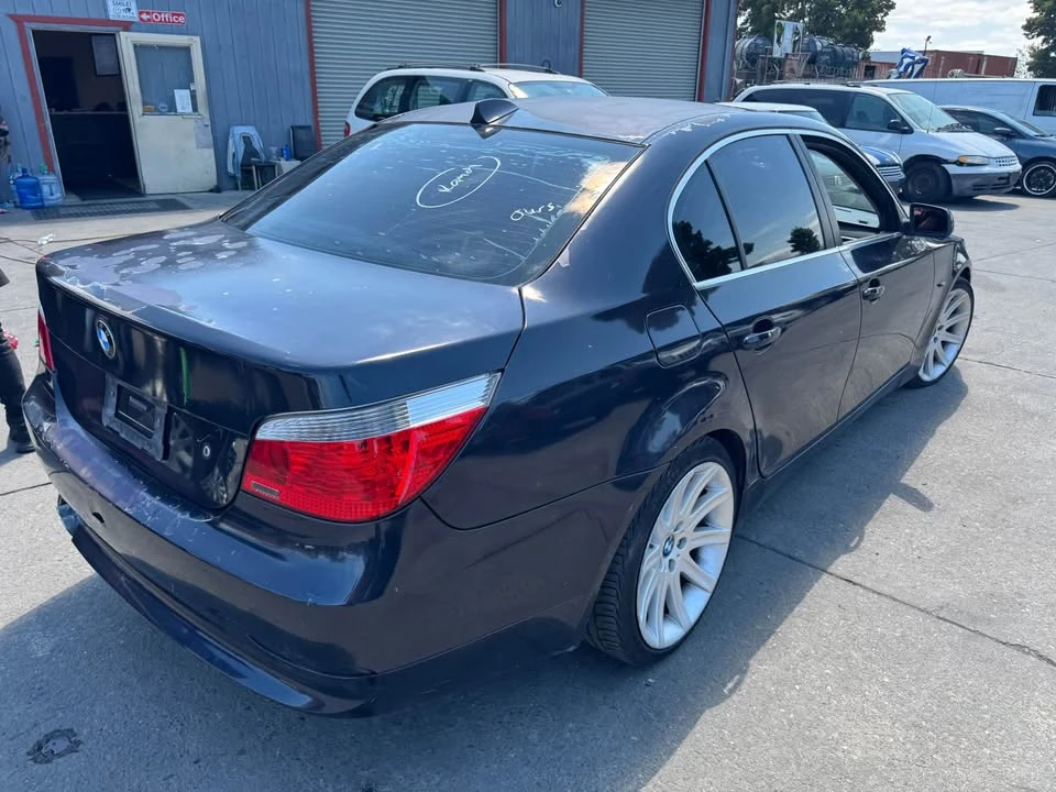 2007 BMW E60 5 Series Sedan - Image 3 of 5