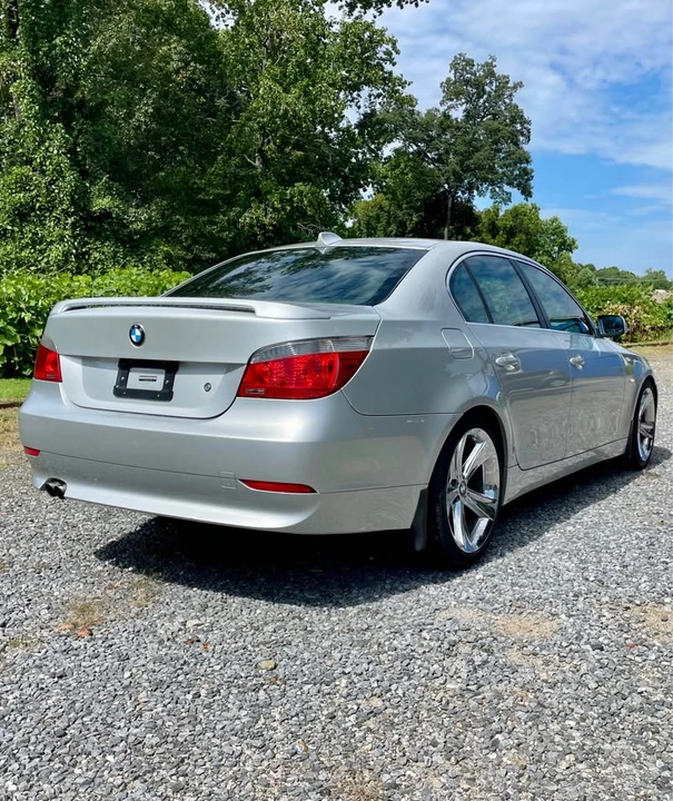 2007 BMW E60 5 Series Sedan - Image 5 of 10