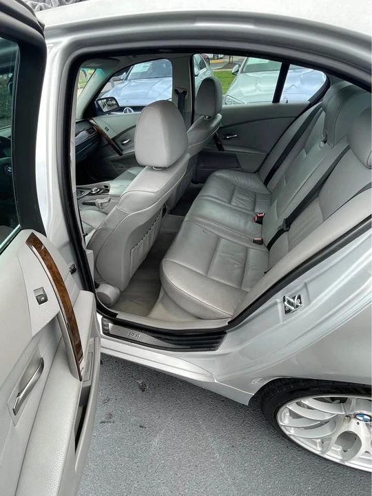 2007 BMW E60 5 Series Sedan - Image 10 of 13