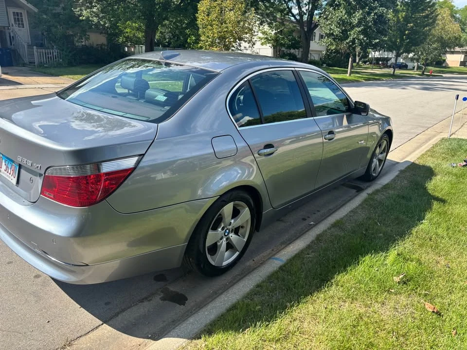 2007 BMW E60 5 Series Sedan - Image 3 of 8