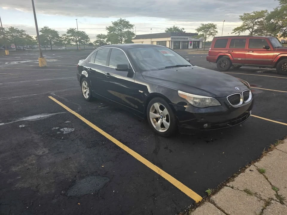 2007 BMW E60 5 Series Sedan - Image 3 of 8