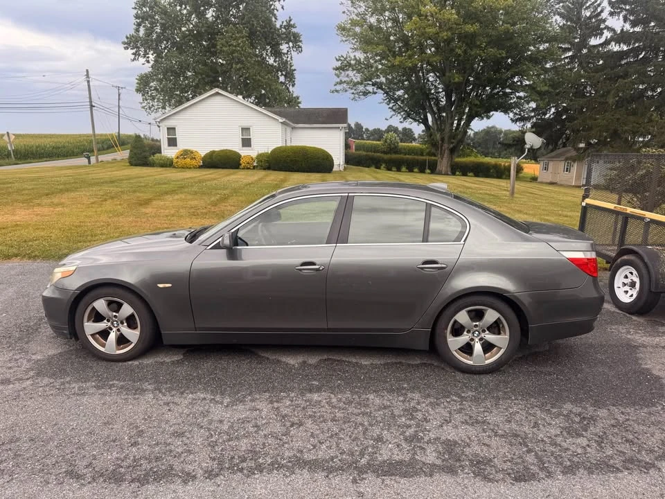 2007 BMW E60 5 Series Sedan - Image 2 of 4