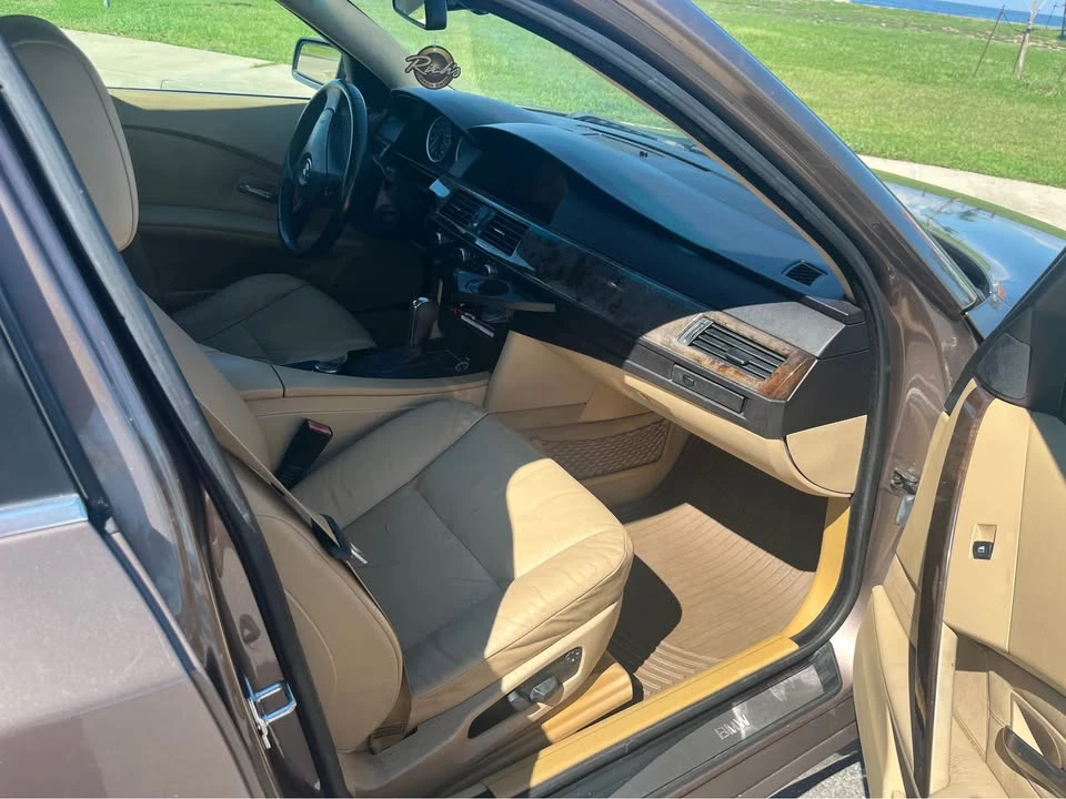 2007 BMW E60 5 Series Sedan - Image 10 of 14