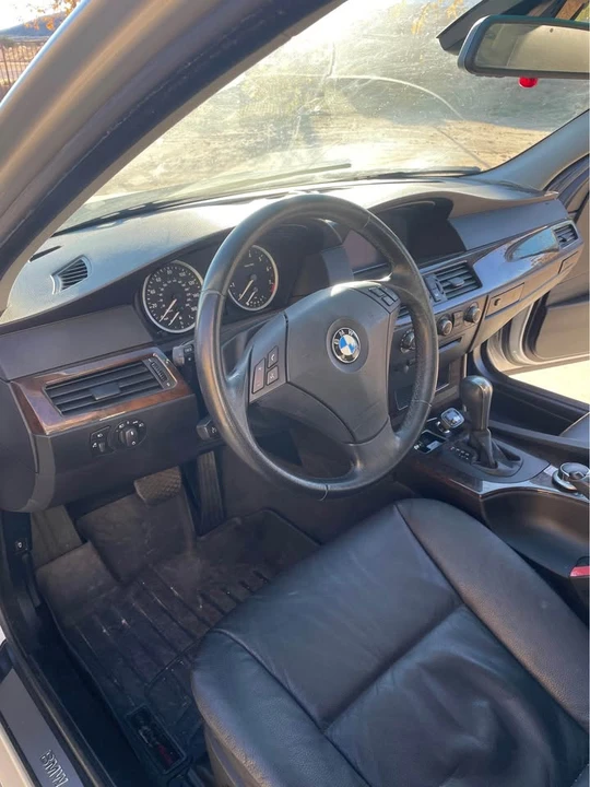 2007 BMW E60 5 Series Sedan - Image 2 of 4
