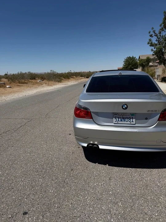 2007 BMW E60 5 Series Sedan - Image 8 of 11