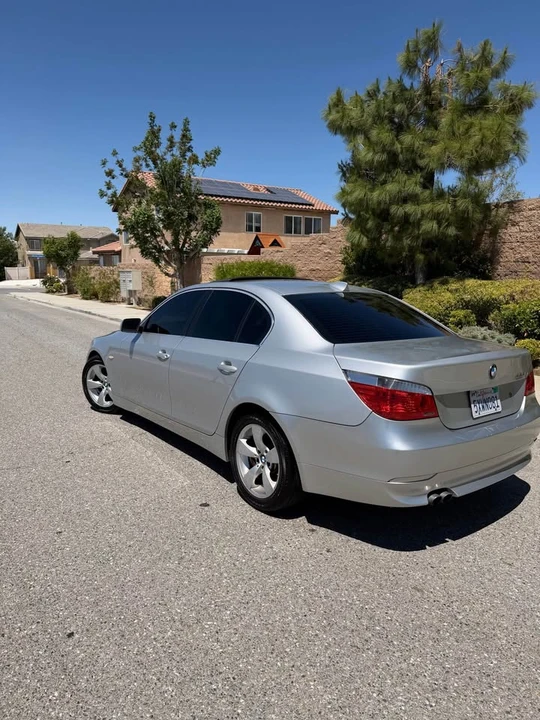 2007 BMW E60 5 Series Sedan - Image 9 of 11