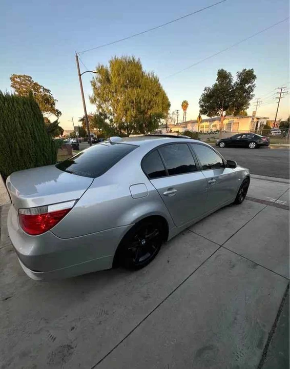 2007 BMW E60 5 Series Sedan - Image 4 of 9