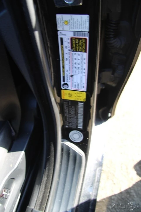 2007 BMW E60 5 Series Sedan - Image 12 of 21