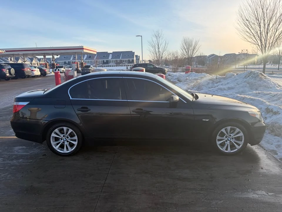 2007 BMW E60 5 Series Sedan - Image 2 of 10