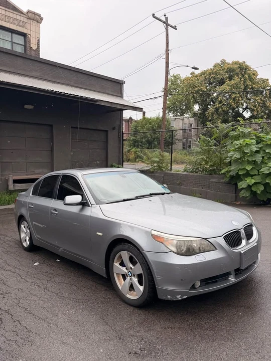 2007 BMW E60 5 Series Sedan - Image 5 of 10