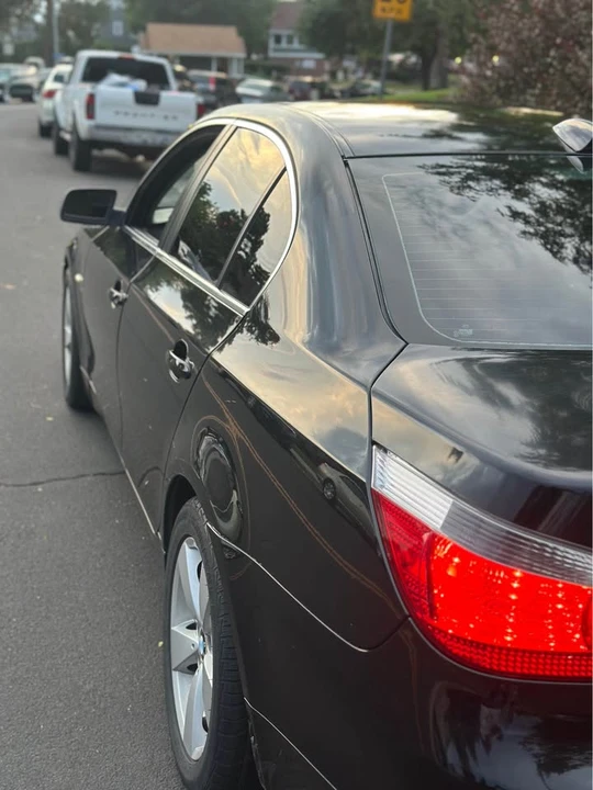 2007 BMW E60 5 Series Sedan - Image 3 of 8