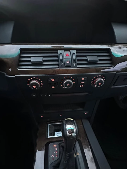2007 BMW E60 5 Series Sedan - Image 8 of 8
