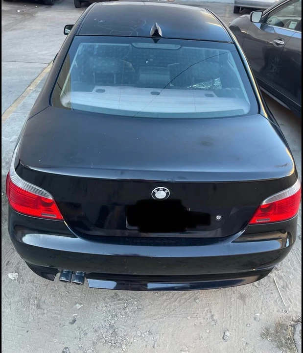 2007 BMW E60 5 Series Sedan - Image 3 of 4