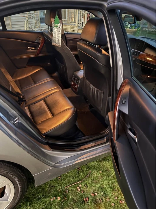 2007 BMW E60 5 Series Sedan - Image 14 of 16