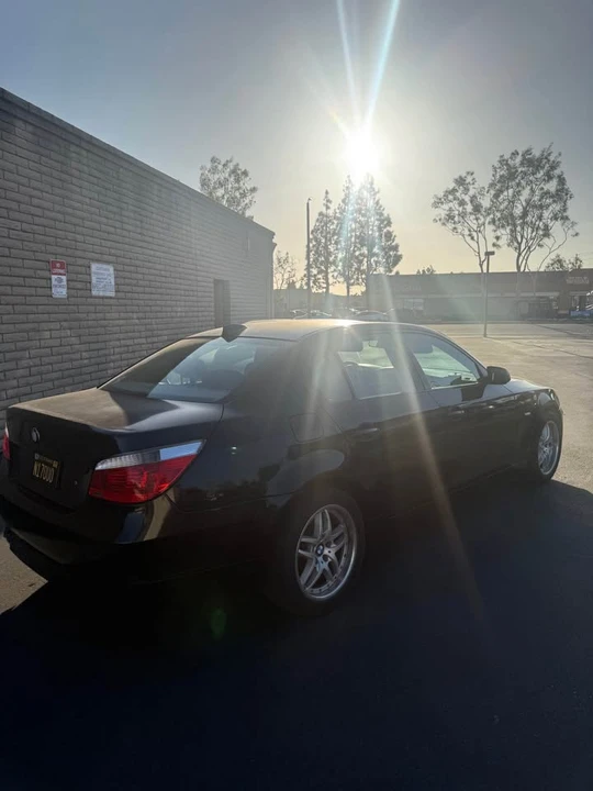 2007 BMW E60 5 Series Sedan - Image 3 of 5