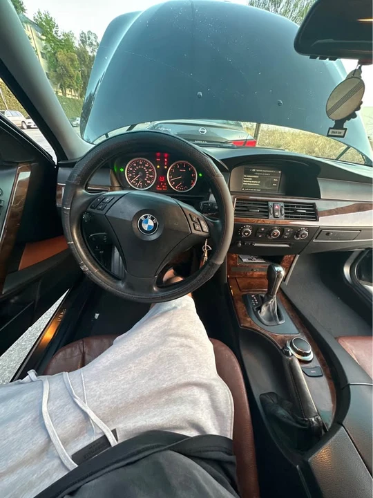2007 BMW E60 5 Series Sedan - Image 5 of 8