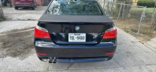 2007 BMW 5 Series 530i Sedan 4D