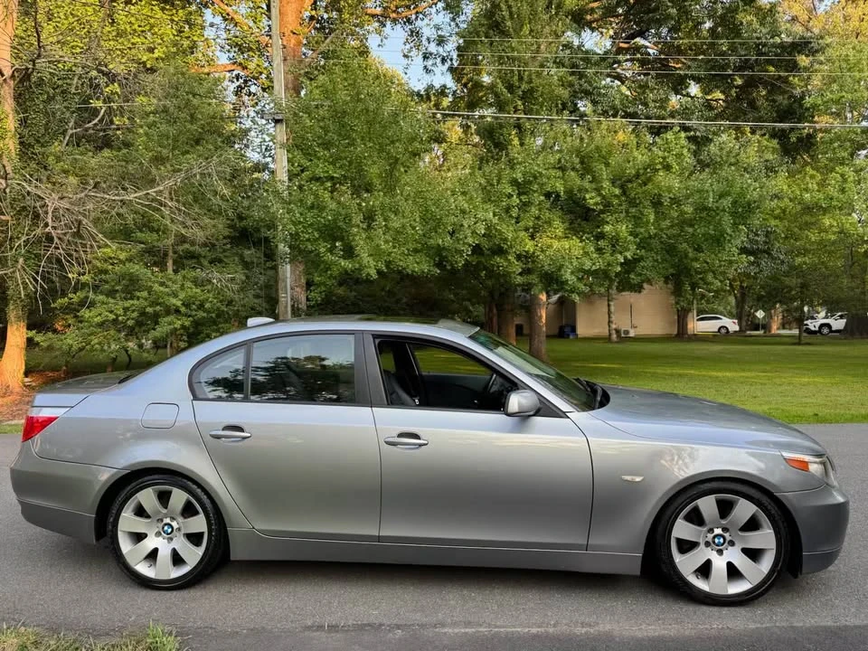 2007 BMW E60 5 Series Sedan - Image 2 of 16